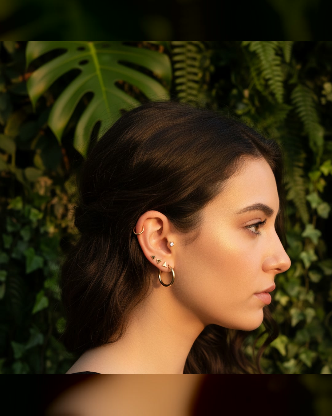 Conch piercing met premium opaal sieraad - oor styling Tat2Holics